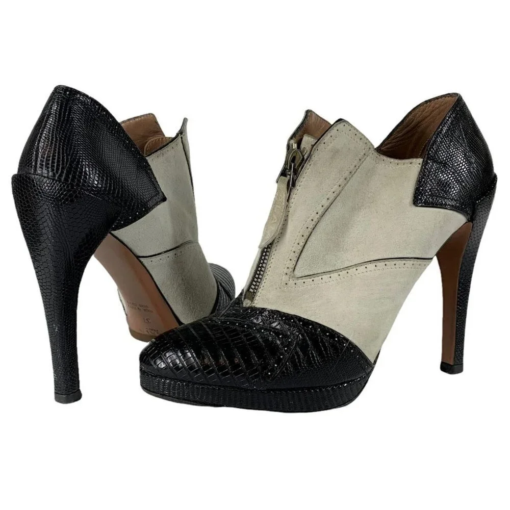 ALAIA Black and Gray Leather/Suede High Heel Spats Pumps AS IS Size 37 Booties